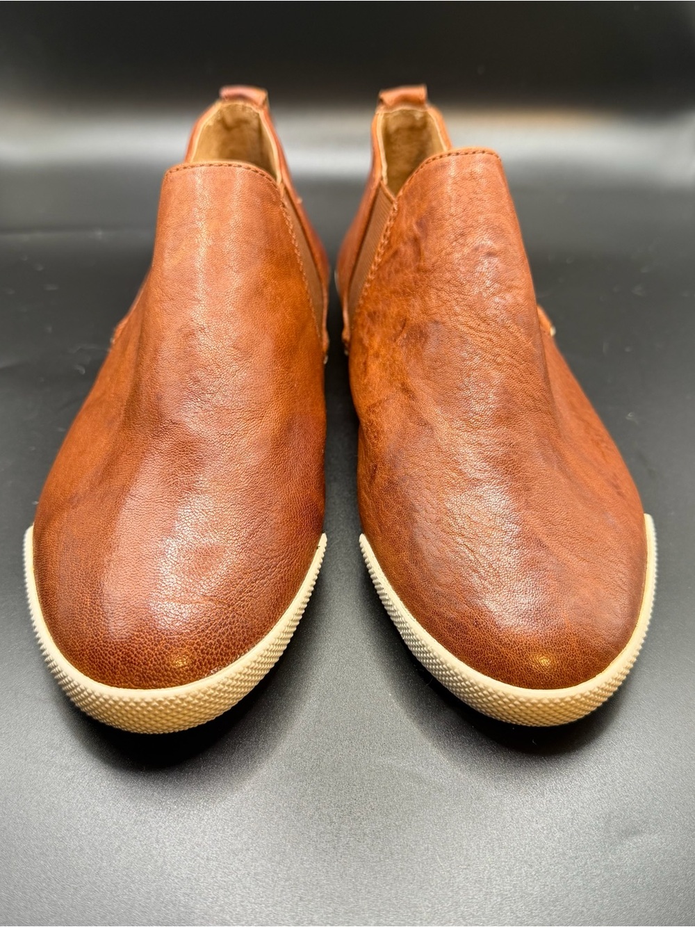 Frye Women’s Leather Melanie Slip on Shoes. Size 7M. New without tags - Picture 2 of 9